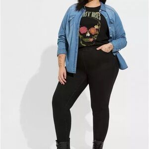 Lean Jean High-rise Super Skinny Torrid Pants Sz 4 4XR Black NWT